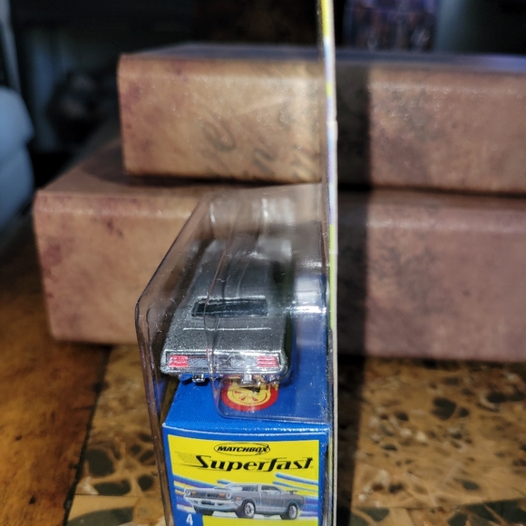 Matchbox Superfast 1970 Plymouth Cuda - Picture 2 of 5